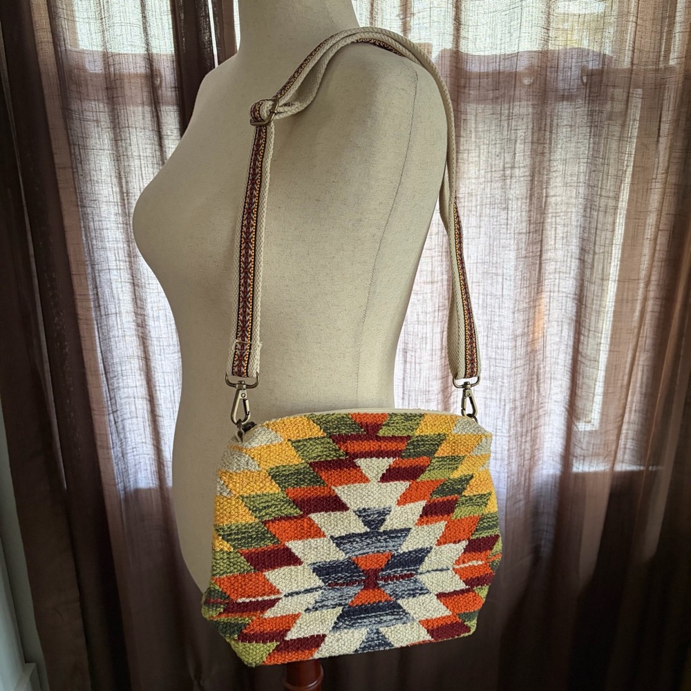 Panache Apparel Aztec Tribal Western Woven Patterned Crossbody Purse